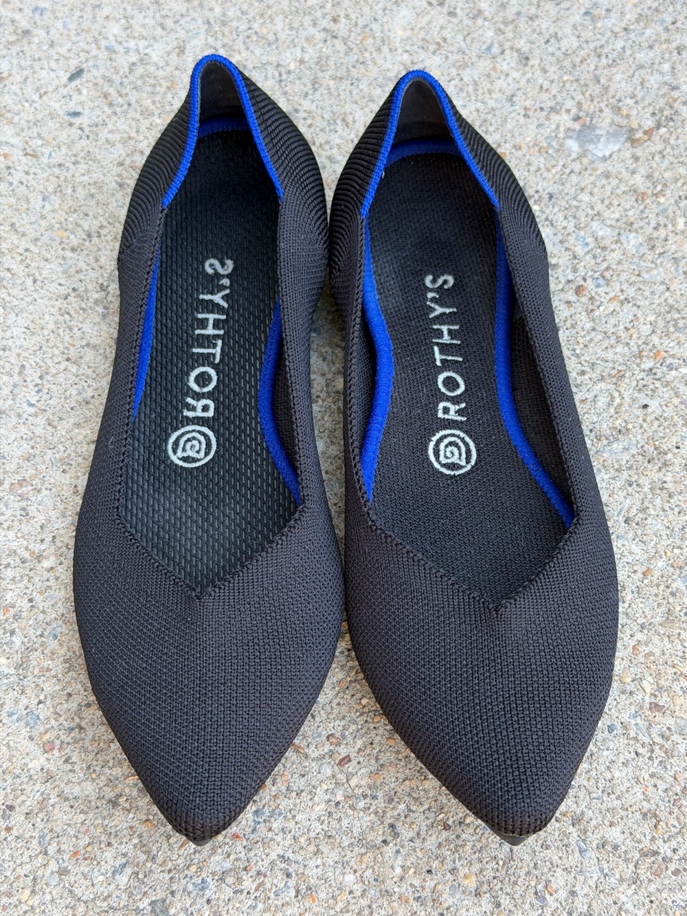 Rothy’s The Point Black Blue Knit Pointed Toe Flats Women’s Size 8